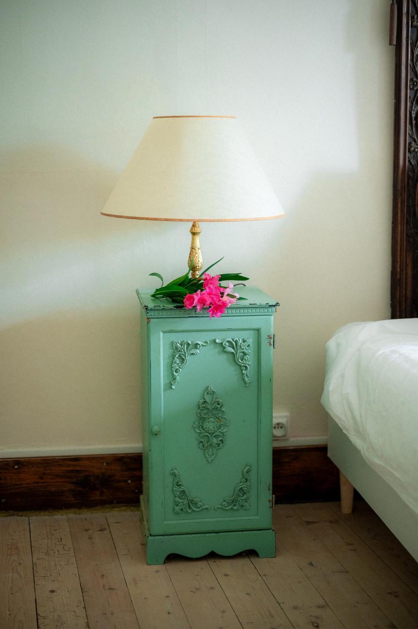 Chambres D'Hotes B&B - Chateau De Sienne Proche Avignon Orange Piscine Riviere Chusclan Ngoại thất bức ảnh